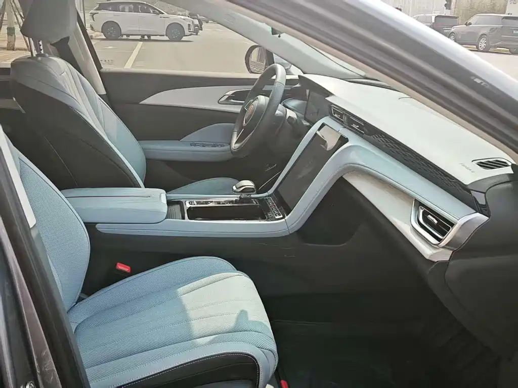 Hongqi HONGQI H5 PHEV