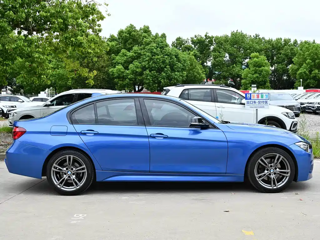 BMW 3 Series — миниатюра 6