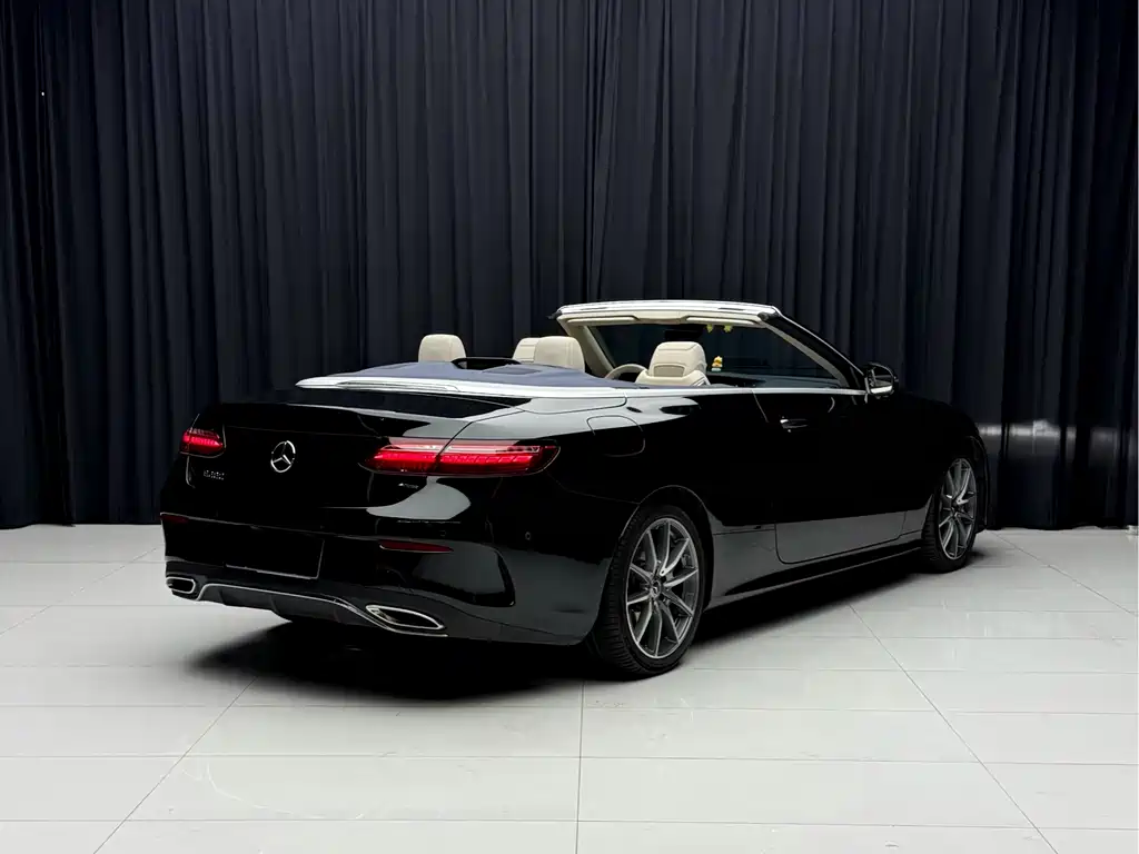 Mercedes-Benz E-Class (Import) — миниатюра 6