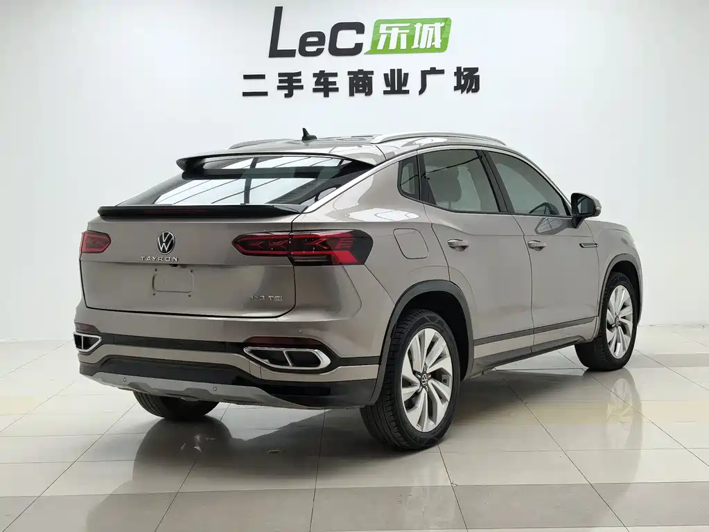 Volkswagen X — миниатюра 5