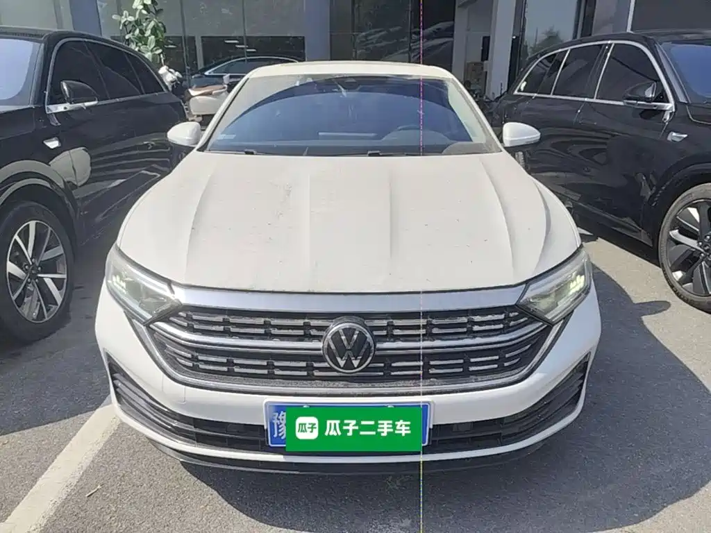 Volkswagen Sagitar — миниатюра 3