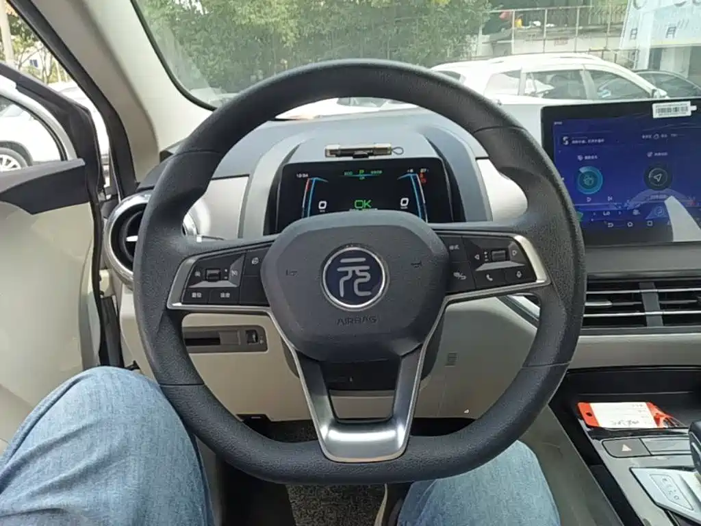 BYD Yuan Pro — миниатюра 11