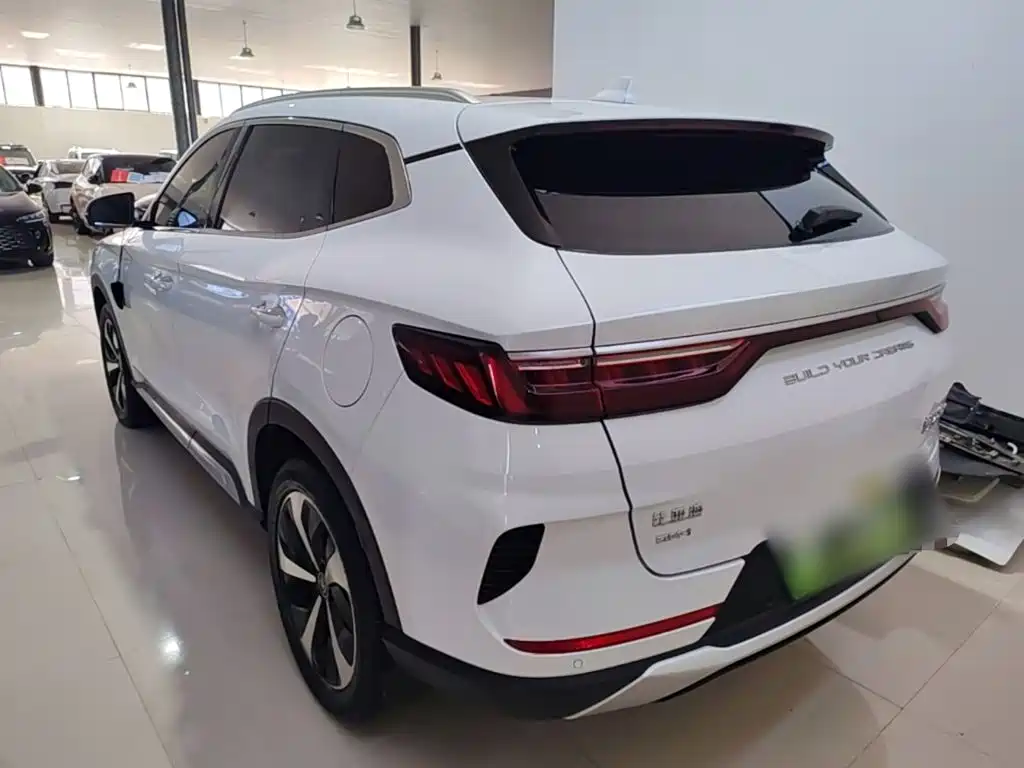 BYD PLUS New Energy — миниатюра 5