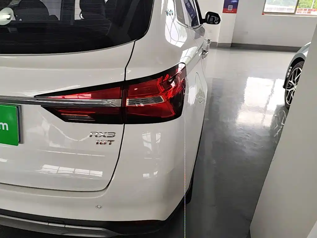 Roewe RX3 2018 18T AT Smart