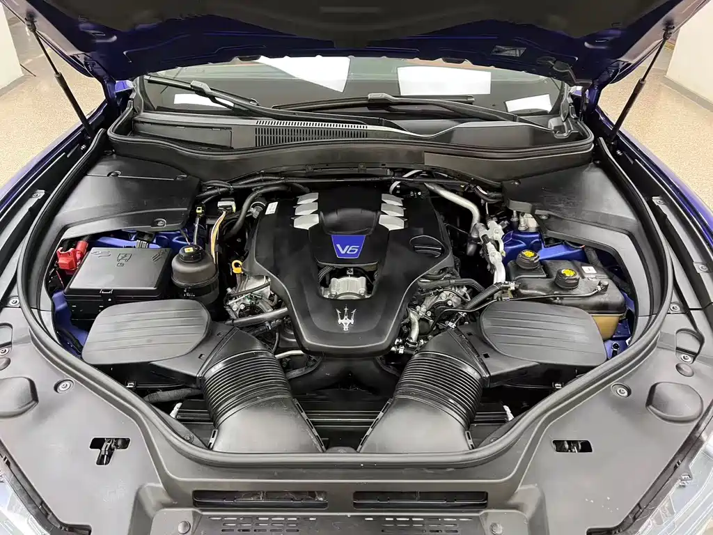 Maserati Levante — миниатюра 15