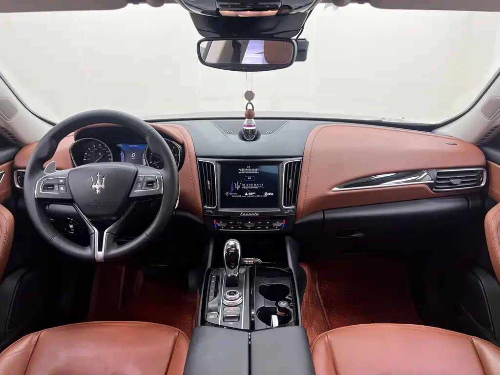 Maserati Levante — миниатюра 23