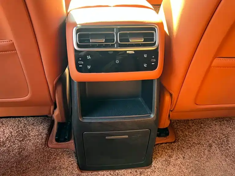 Li Auto Li L6 — миниатюра 14