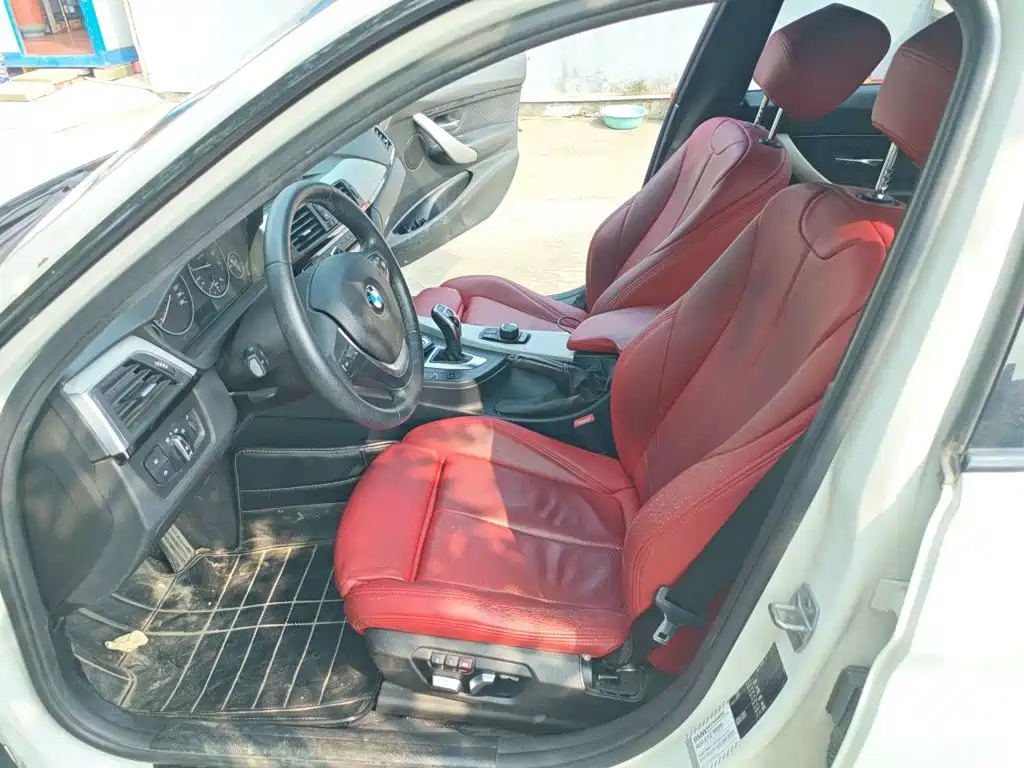 BMW 3 Series — миниатюра 11