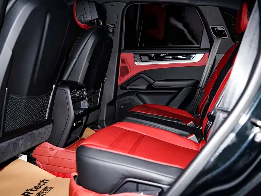 Porsche Cayenne — миниатюра 20