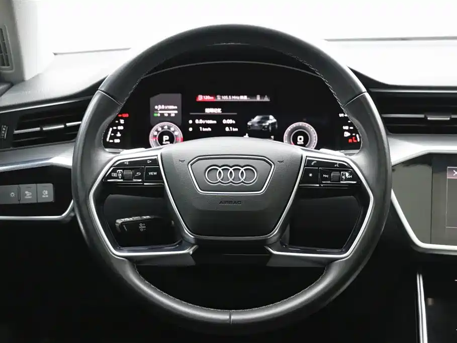 AUDI A7L