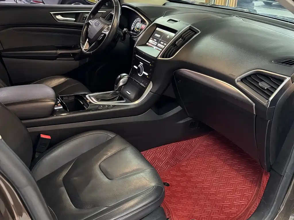 Ford Edge 2015 2.0T GTDi