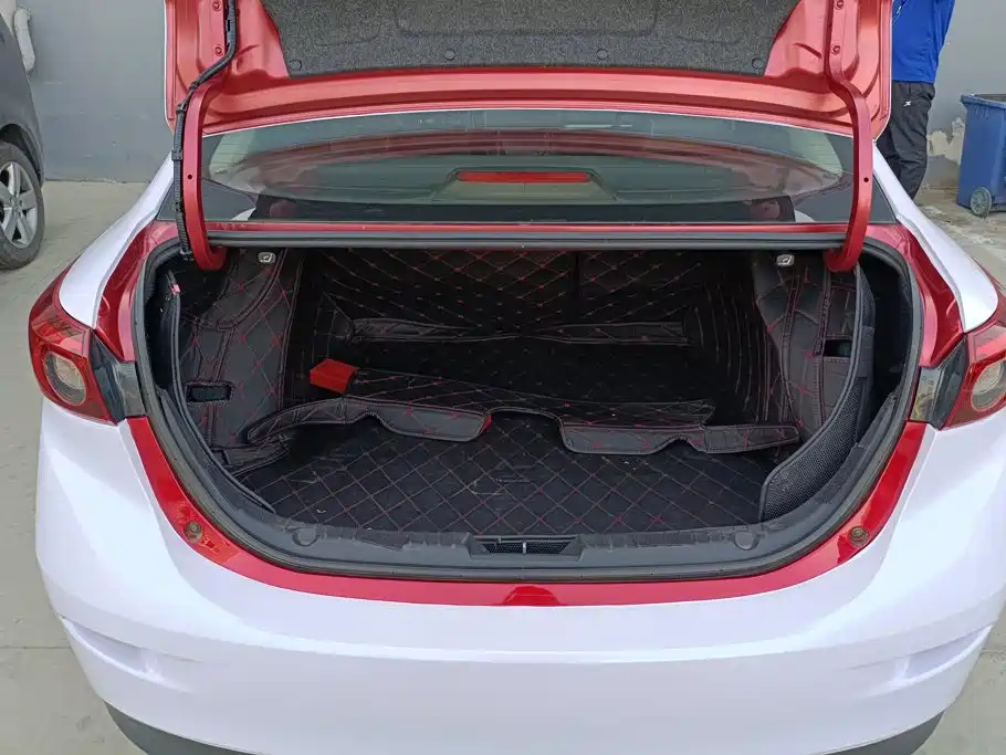 Mazda 3 Axela — миниатюра 4