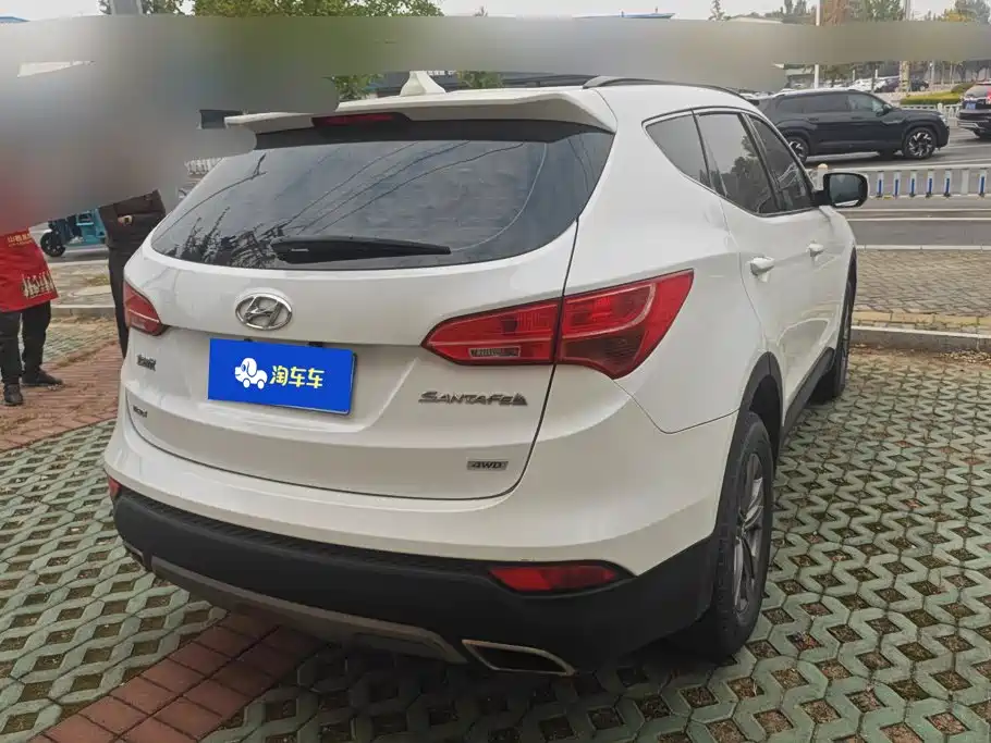 Hyundai Santa Fe — миниатюра 3