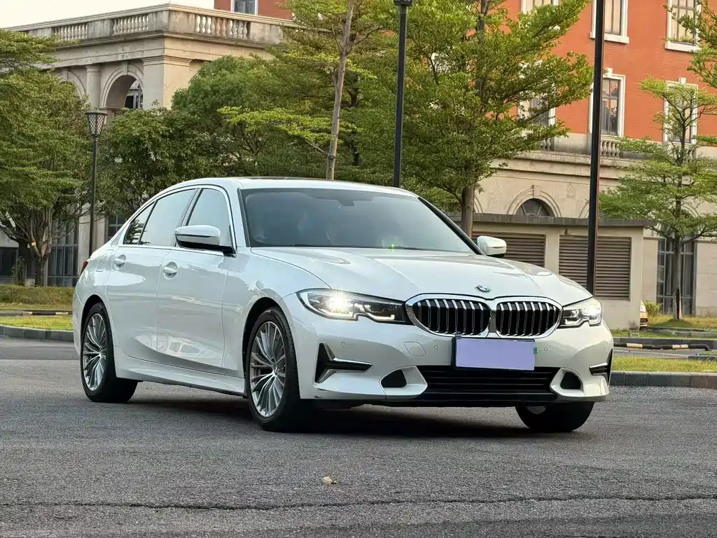 BMW 3 Series — миниатюра 2