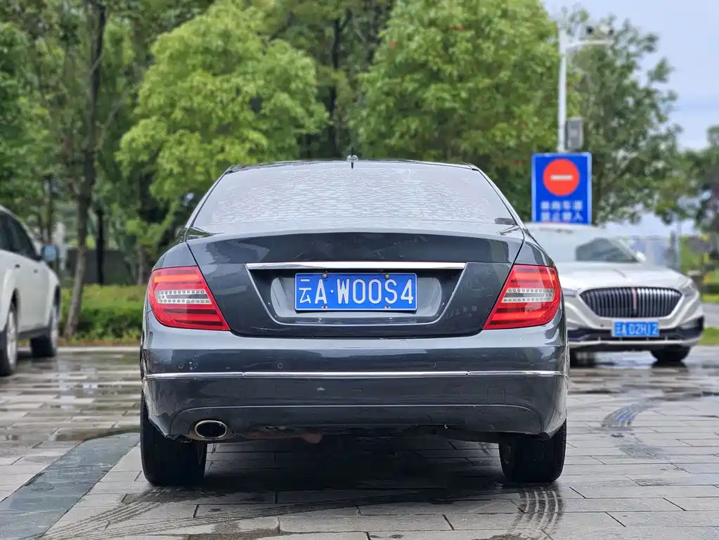 Mercedes-Benz C-Class — миниатюра 11