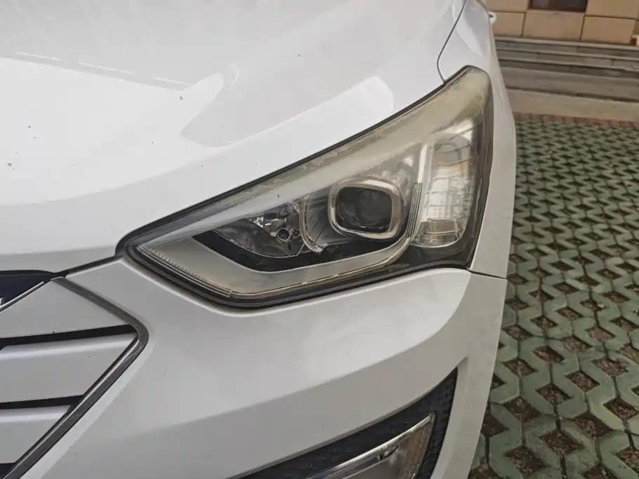 Hyundai Santa Fe — миниатюра 5