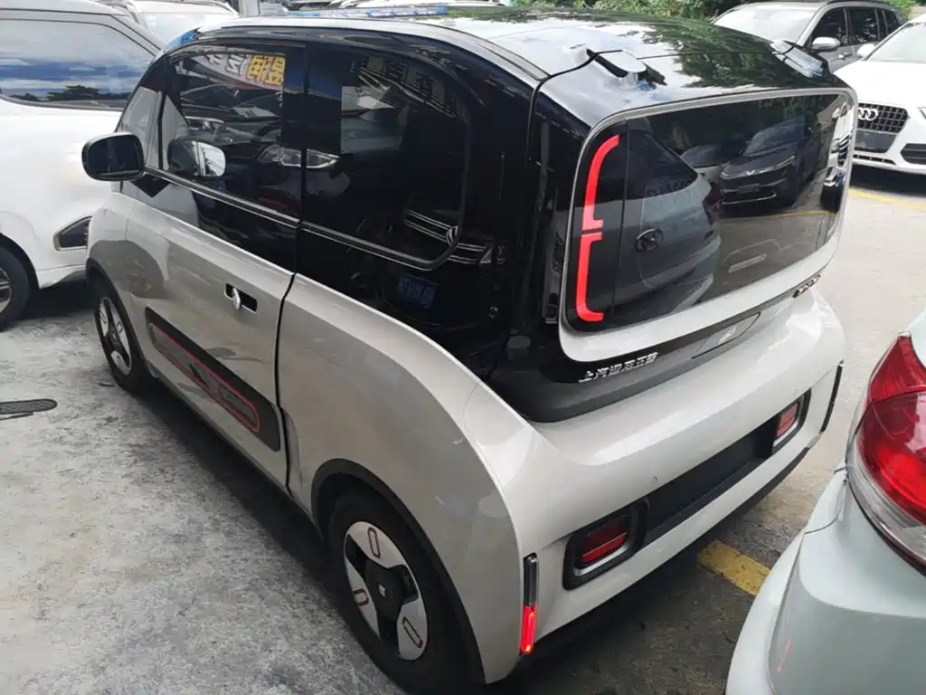 Baojun KiWi EV — миниатюра 6
