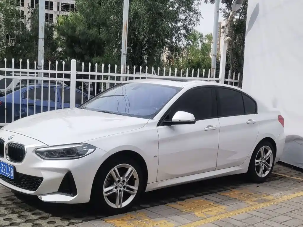 BMW 1 Series 2020