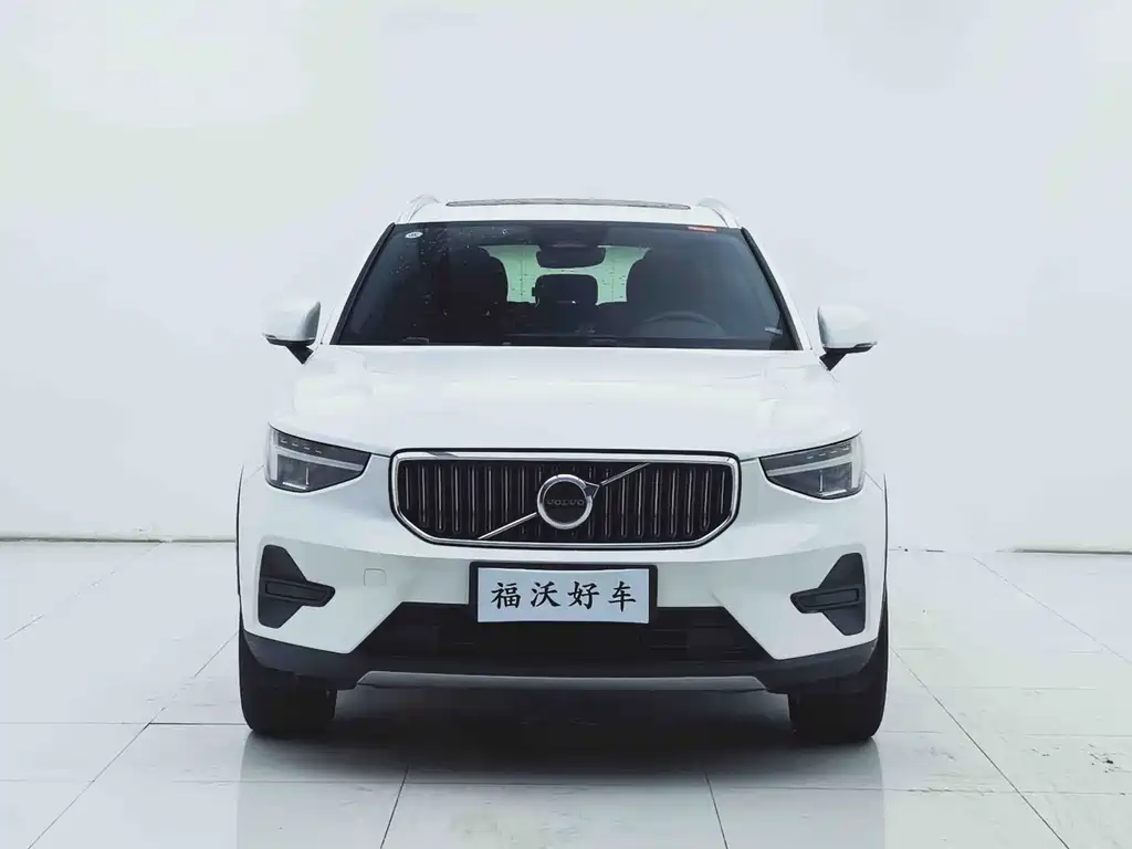 Volvo XC40 — миниатюра 2