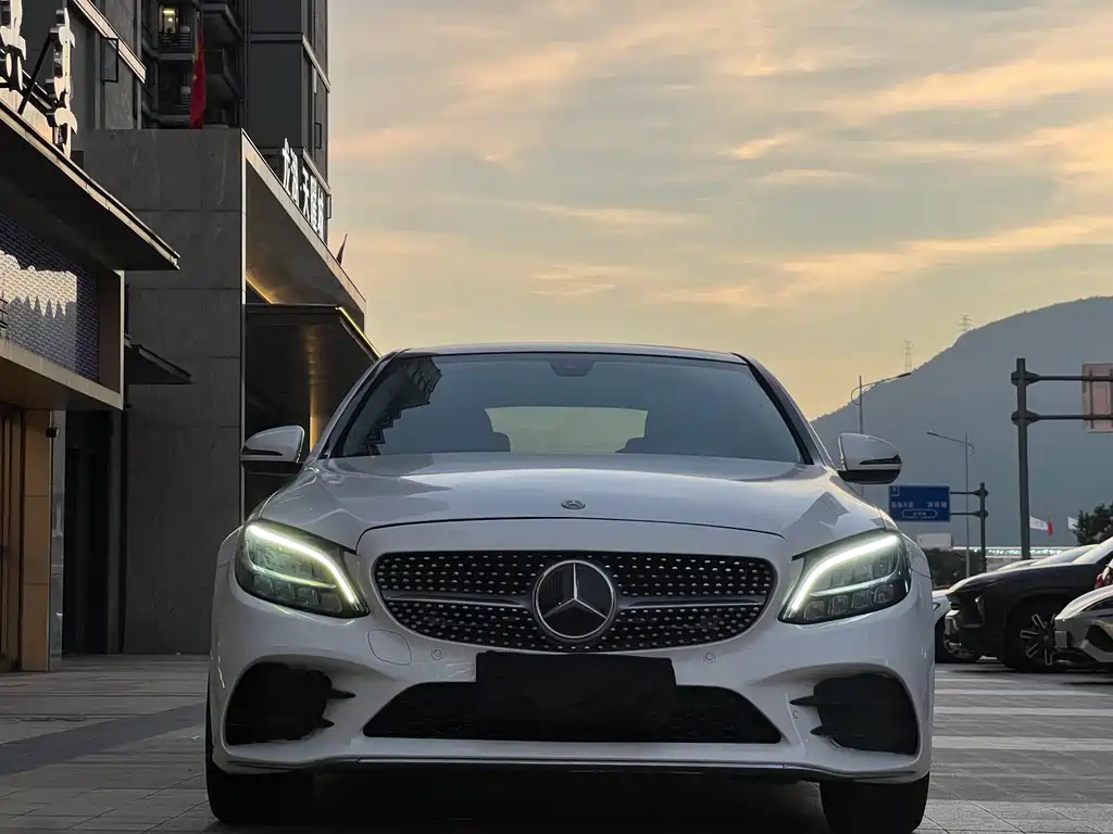 MERCEDES-BENZ  C CLASS