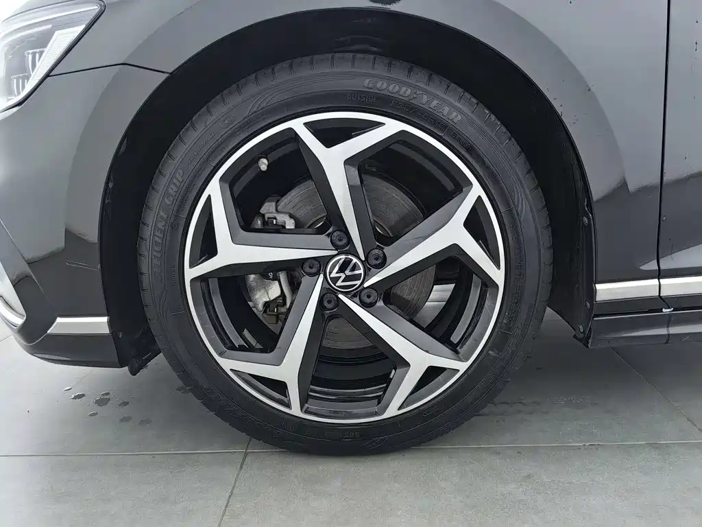 Volkswagen Magotan — миниатюра 17