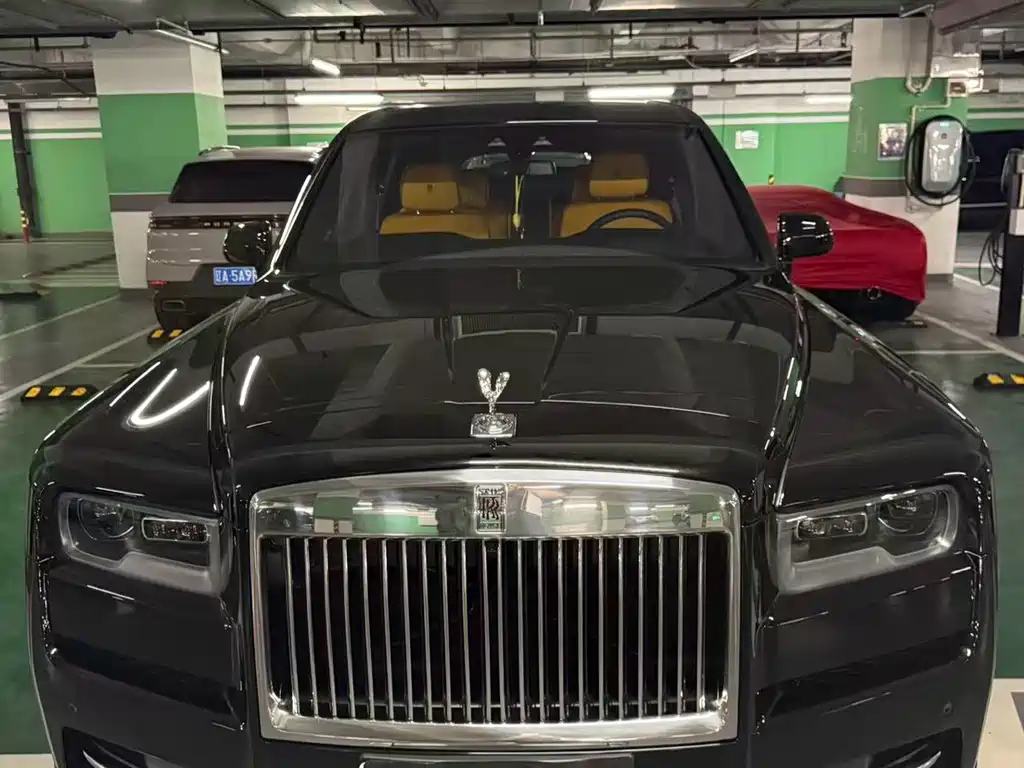 Rolls-Royce Cullinan — миниатюра 2