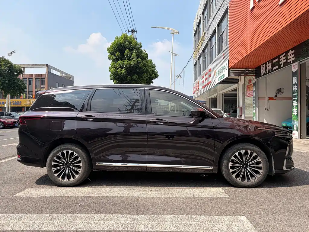 Wuling Victory — миниатюра 4