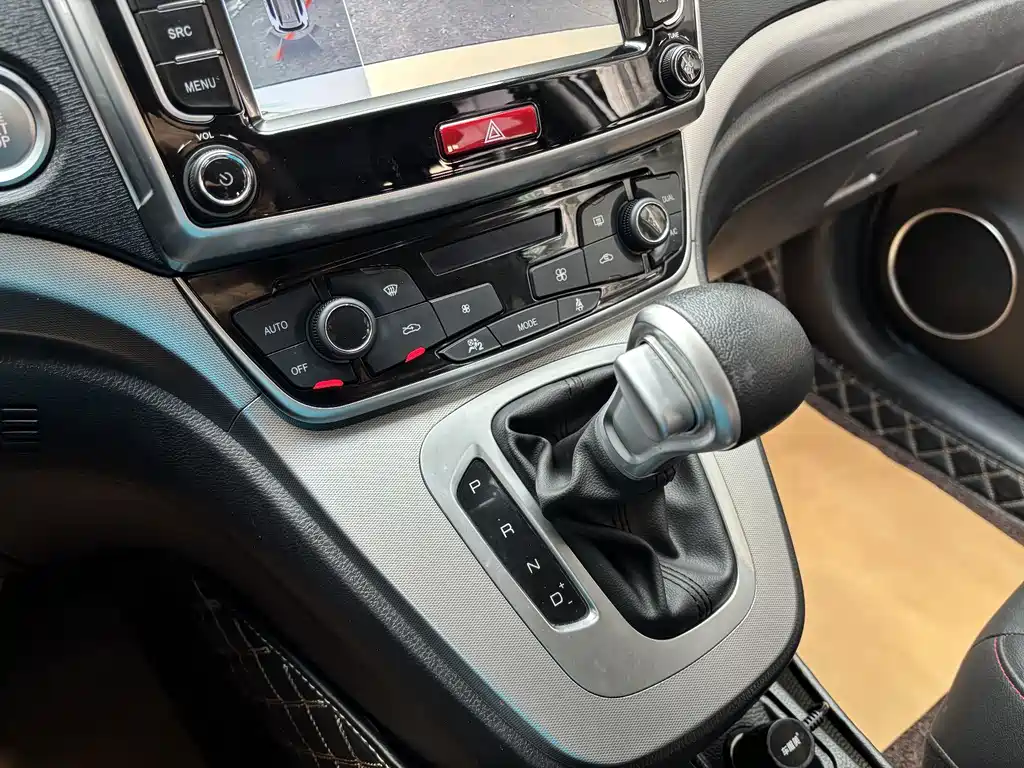 Haval M6 — миниатюра 14