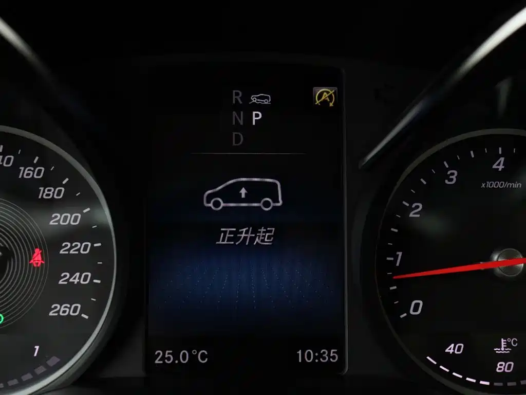 Mercedes-Benz V-Class — миниатюра 29