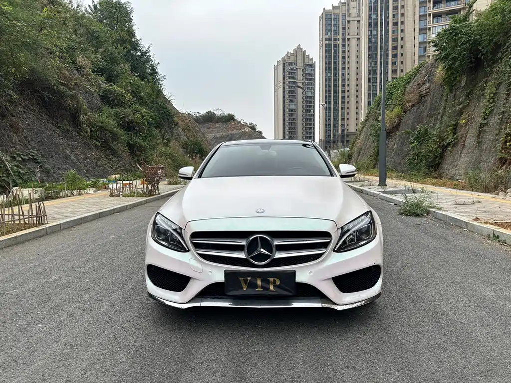 Mercedes-Benz C-Class — миниатюра 2