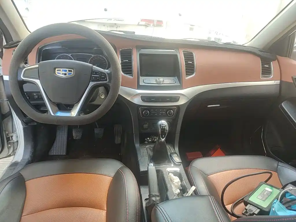 Geely Vision — миниатюра 10
