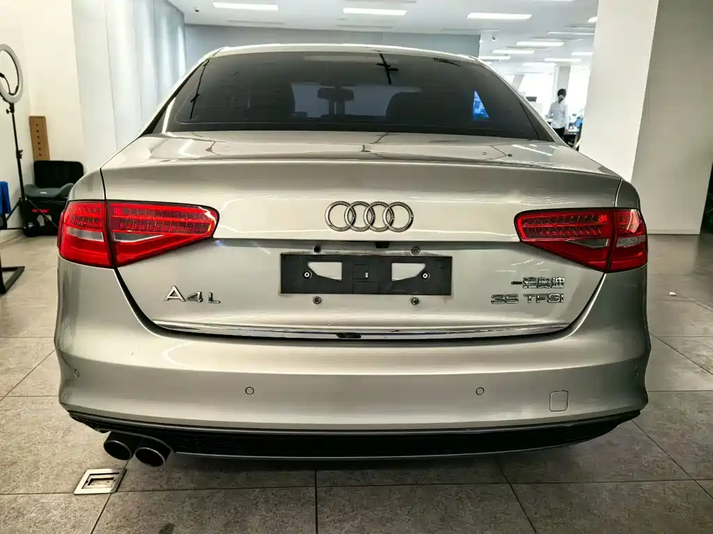 Audi A4L — миниатюра 4