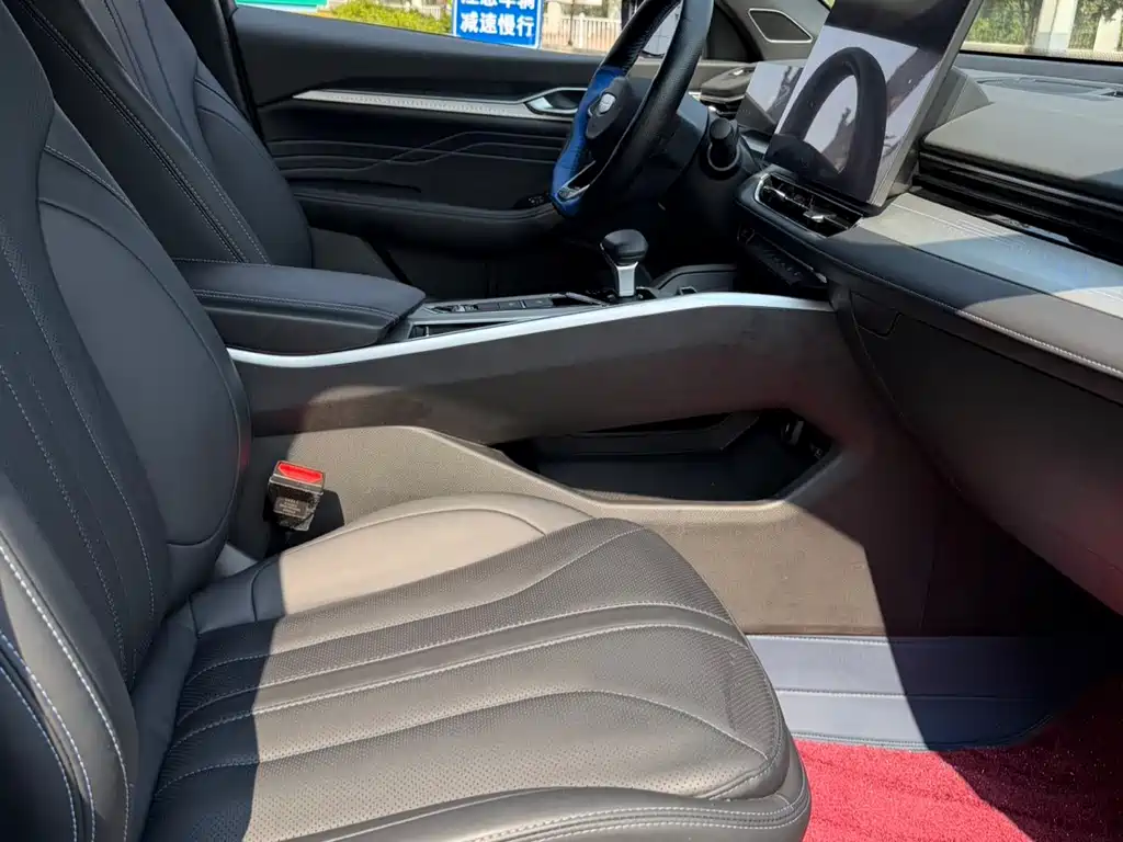 Geely Xingrui — миниатюра 12