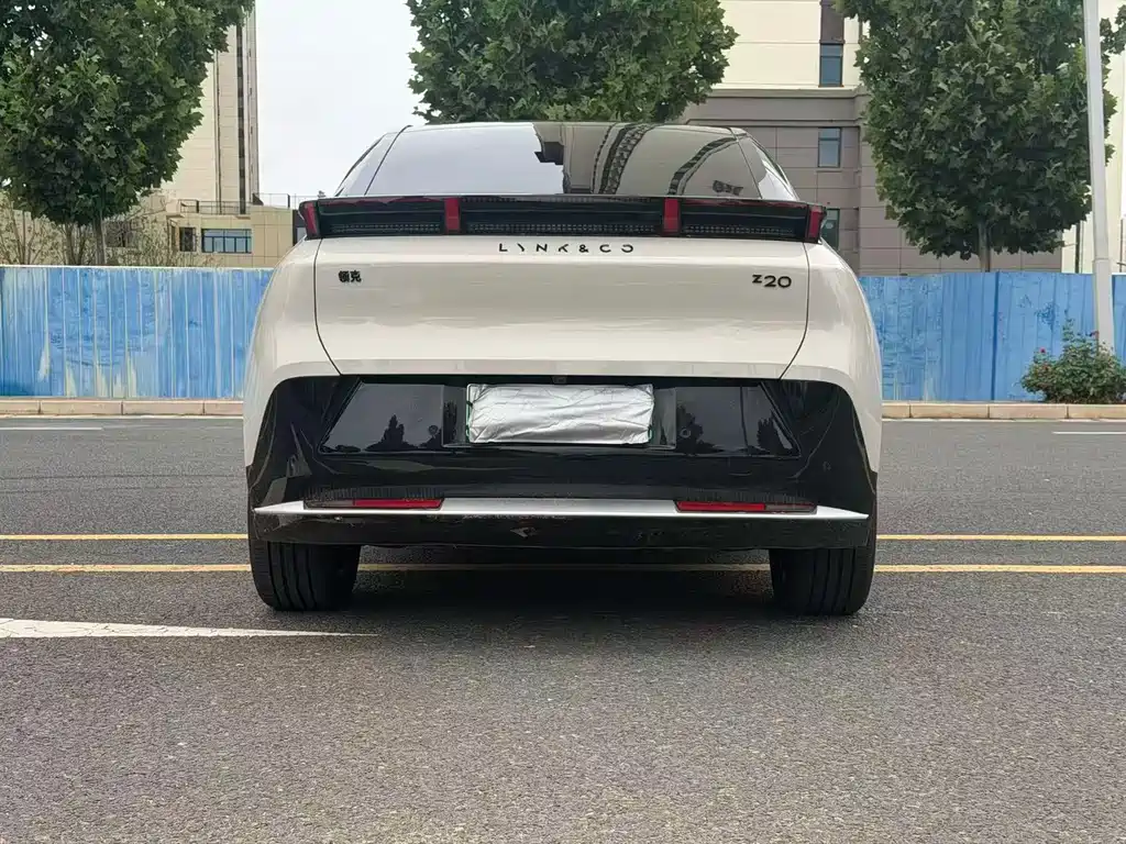 Lynk & Co Z20 2026 430km Pro