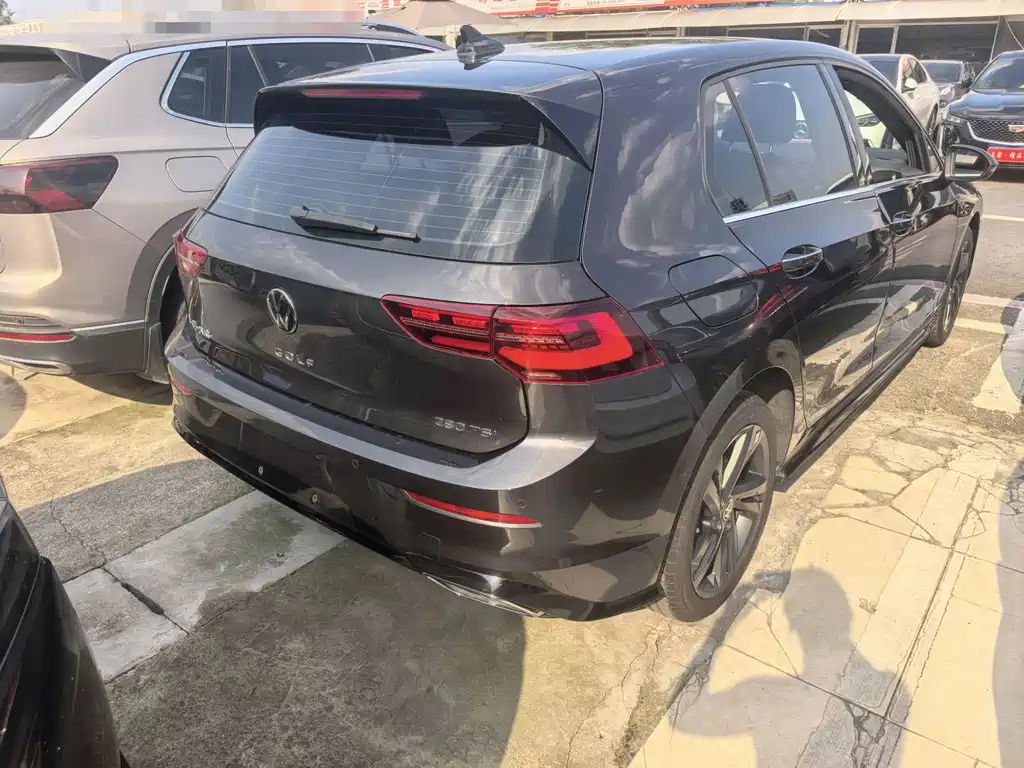 Volkswagen Golf — миниатюра 5