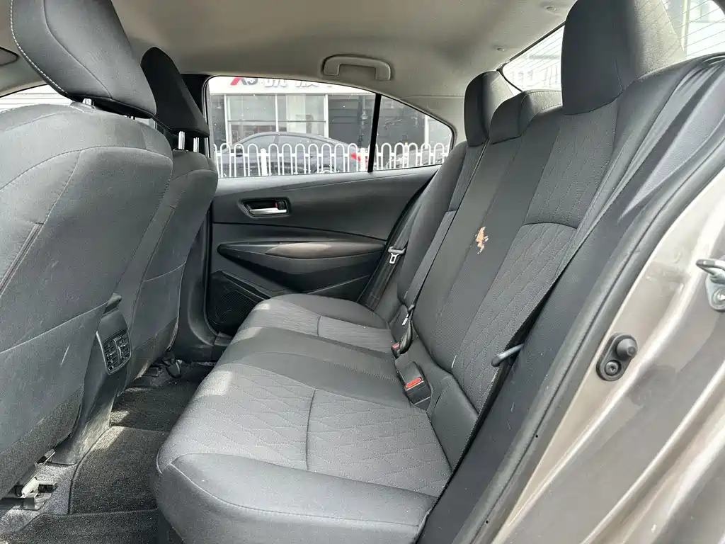 Toyota Corolla — миниатюра 14
