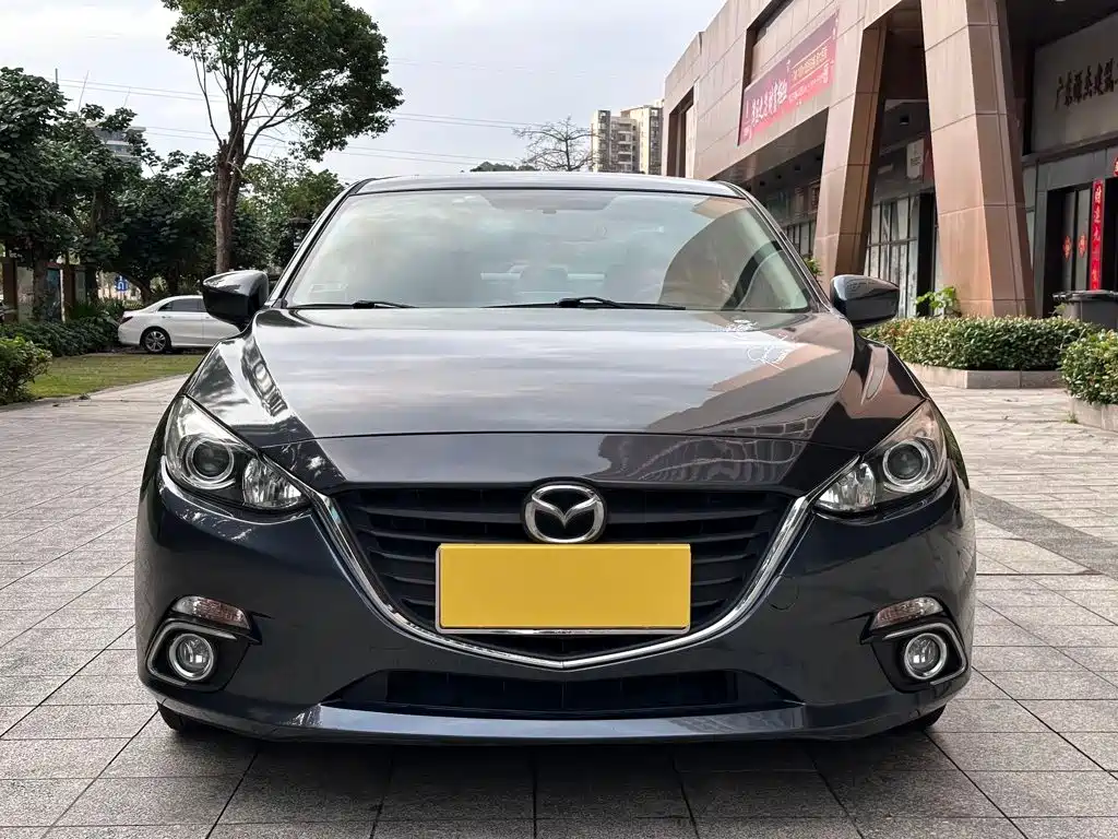 Mazda 3 Axela — миниатюра 2