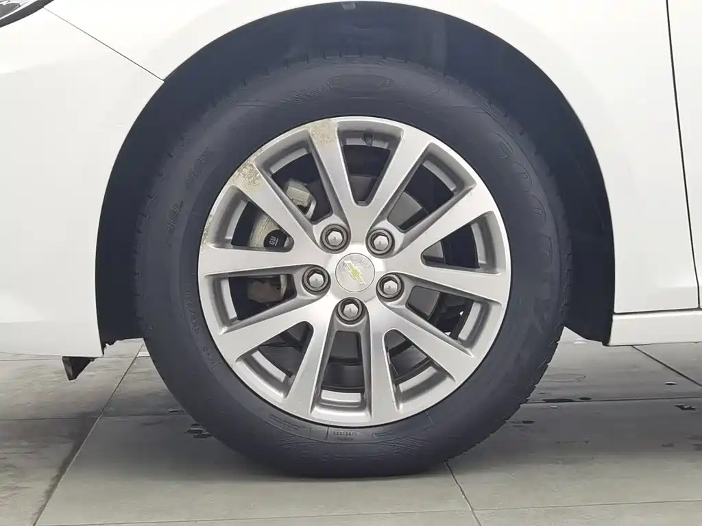 Chevrolet Malibu — миниатюра 17