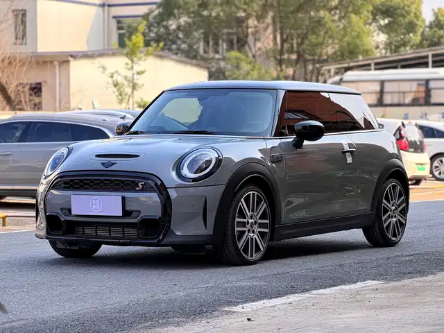 MINI 
