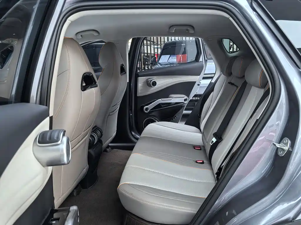 BYD Yuan Plus — миниатюра 10