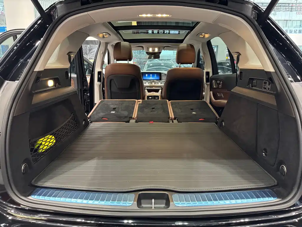 Mercedes-Benz GLE (Import) — миниатюра 19
