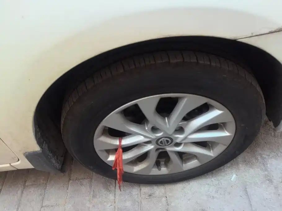 Nissan Sylphy — миниатюра 6