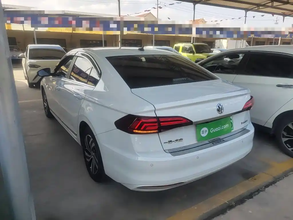 Volkswagen Bora EV — миниатюра 5