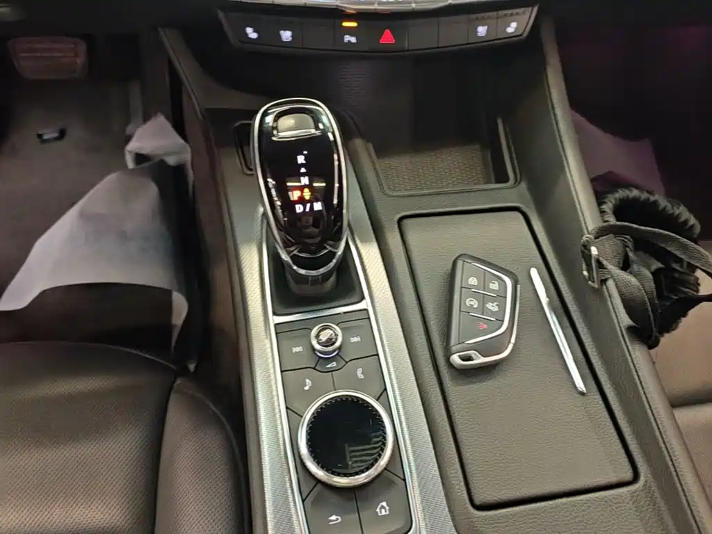 Cadillac CT5 — миниатюра 14