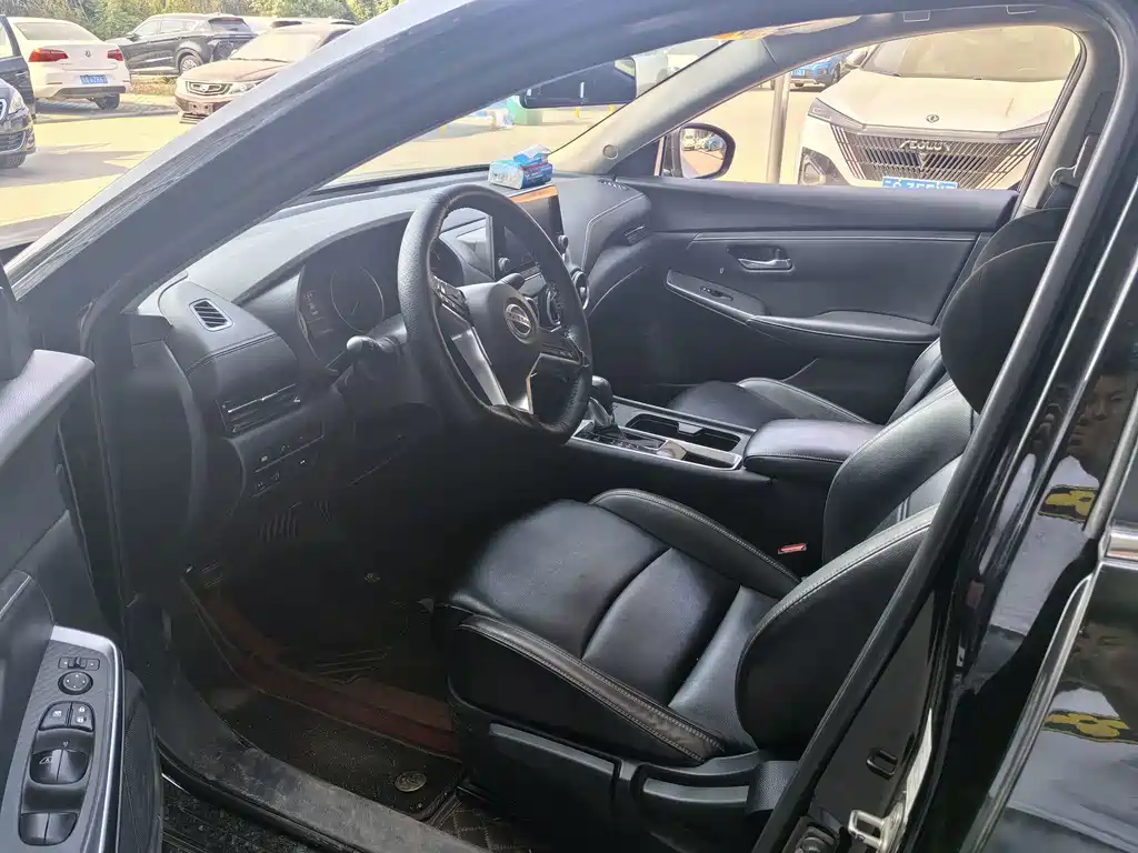 Nissan Sylphy — миниатюра 7
