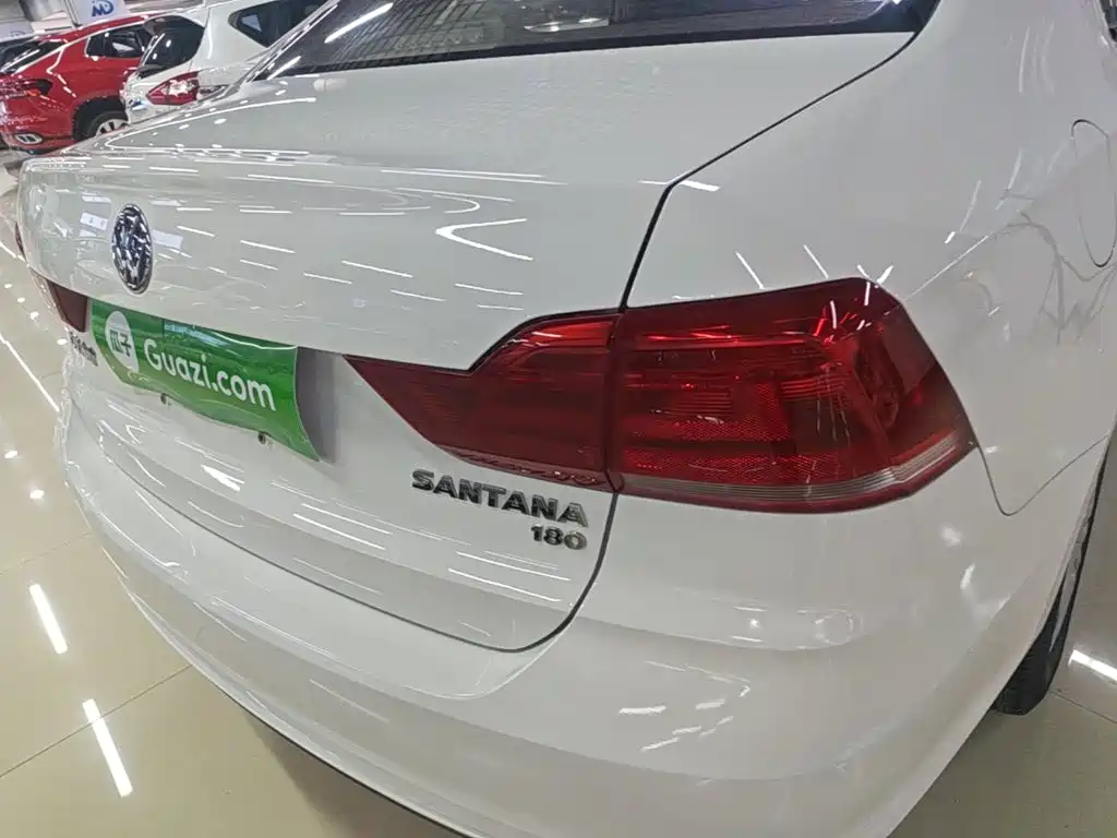 Volkswagen Santana — миниатюра 8