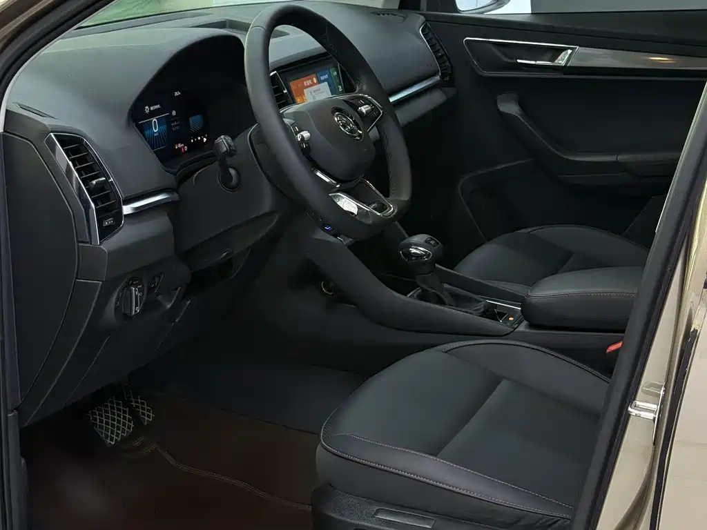 Skoda Karoq 2022 TSI280 Premium