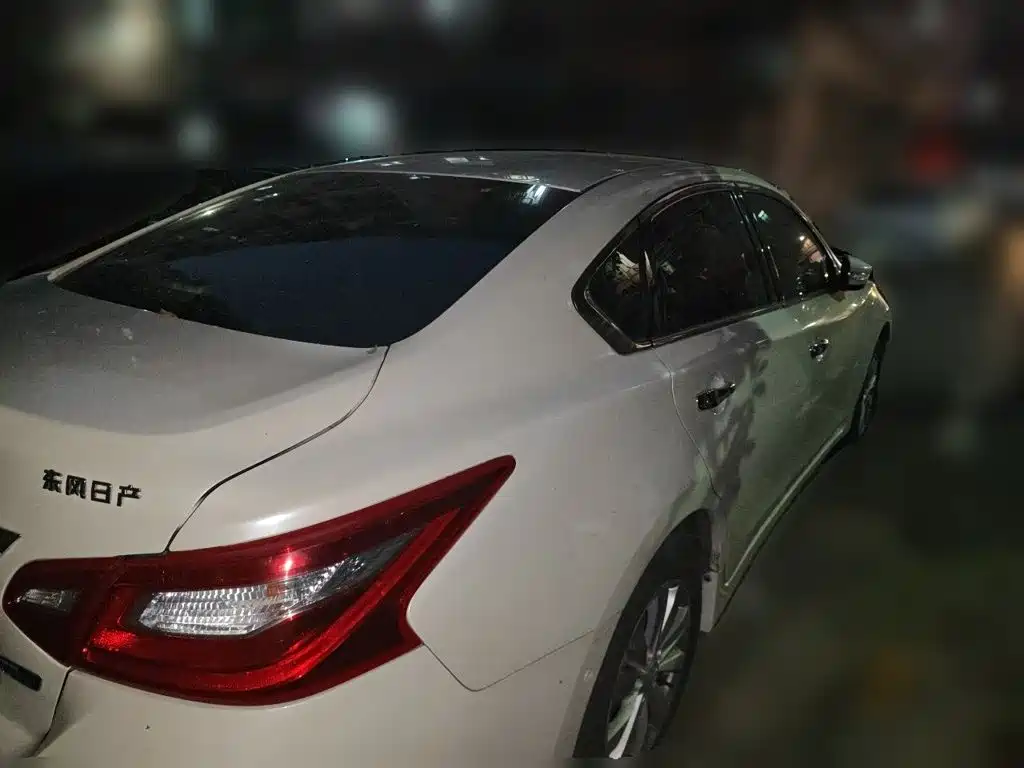 Nissan Teana — миниатюра 4