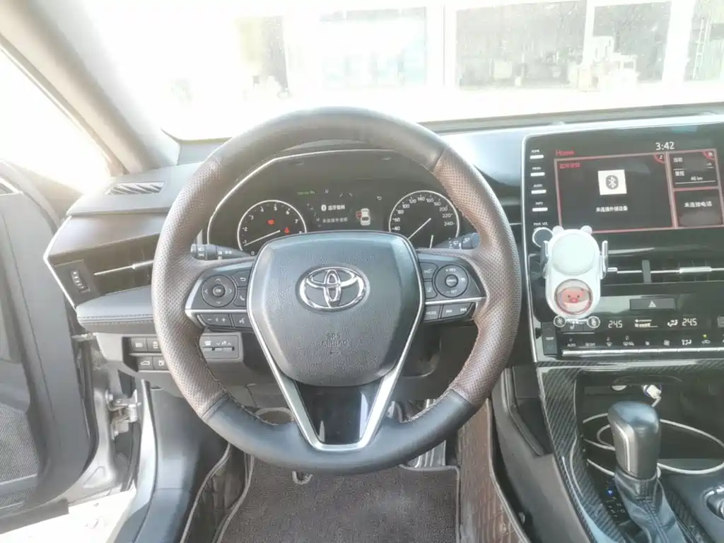 Toyota Avalon — миниатюра 11