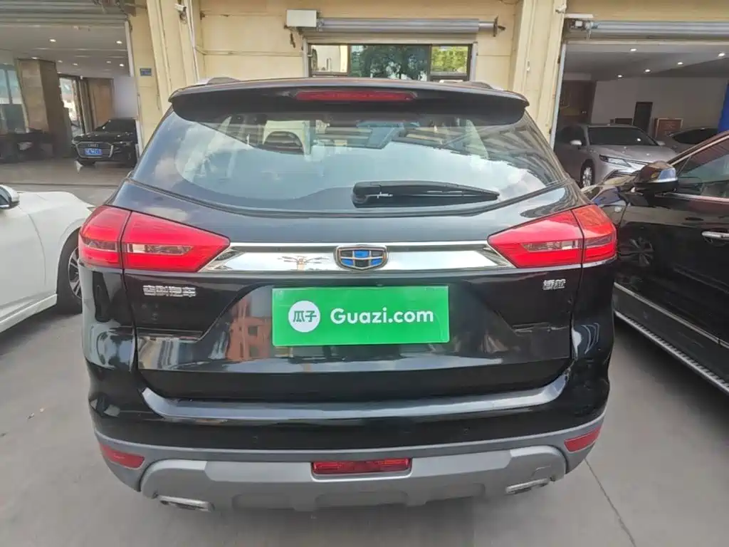 Geely Boyue — миниатюра 6